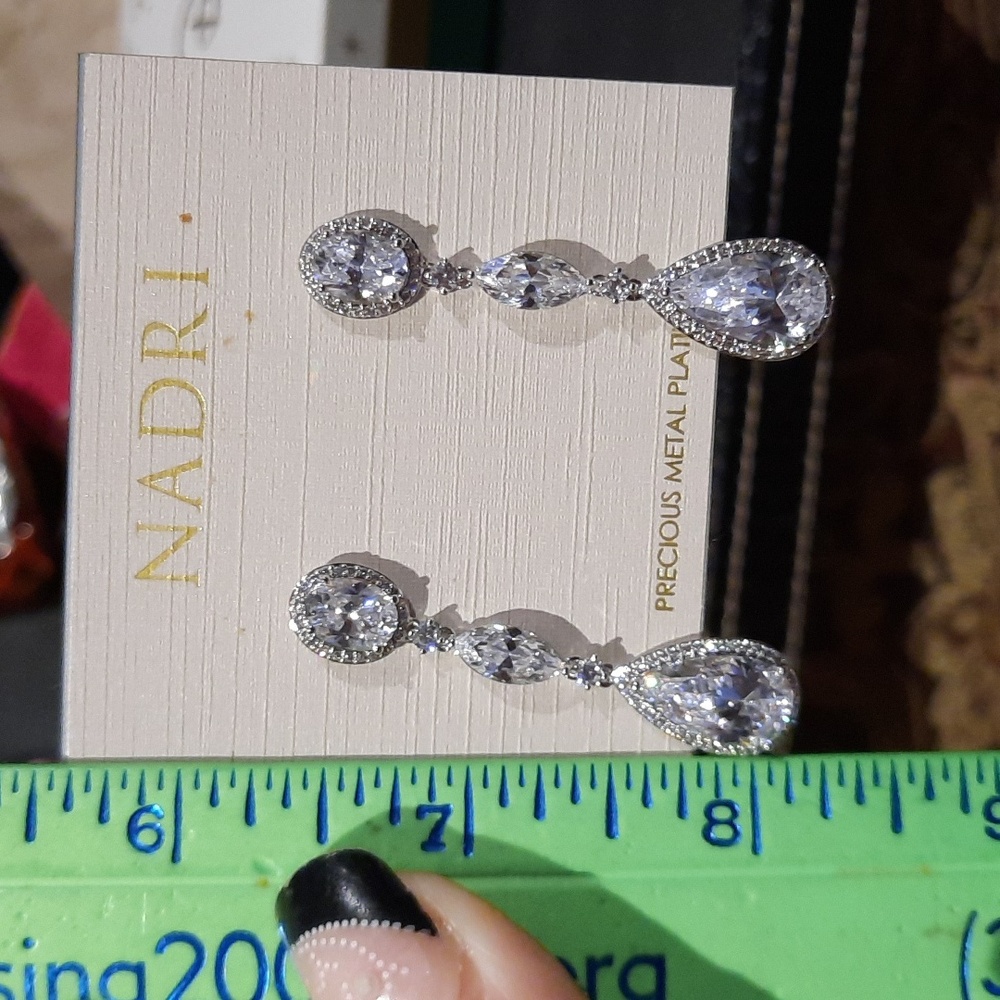 NWT AUTHENTIC GENUINE NADRI LONG ELEGANT DANGLE WEDDING EARRINGS
